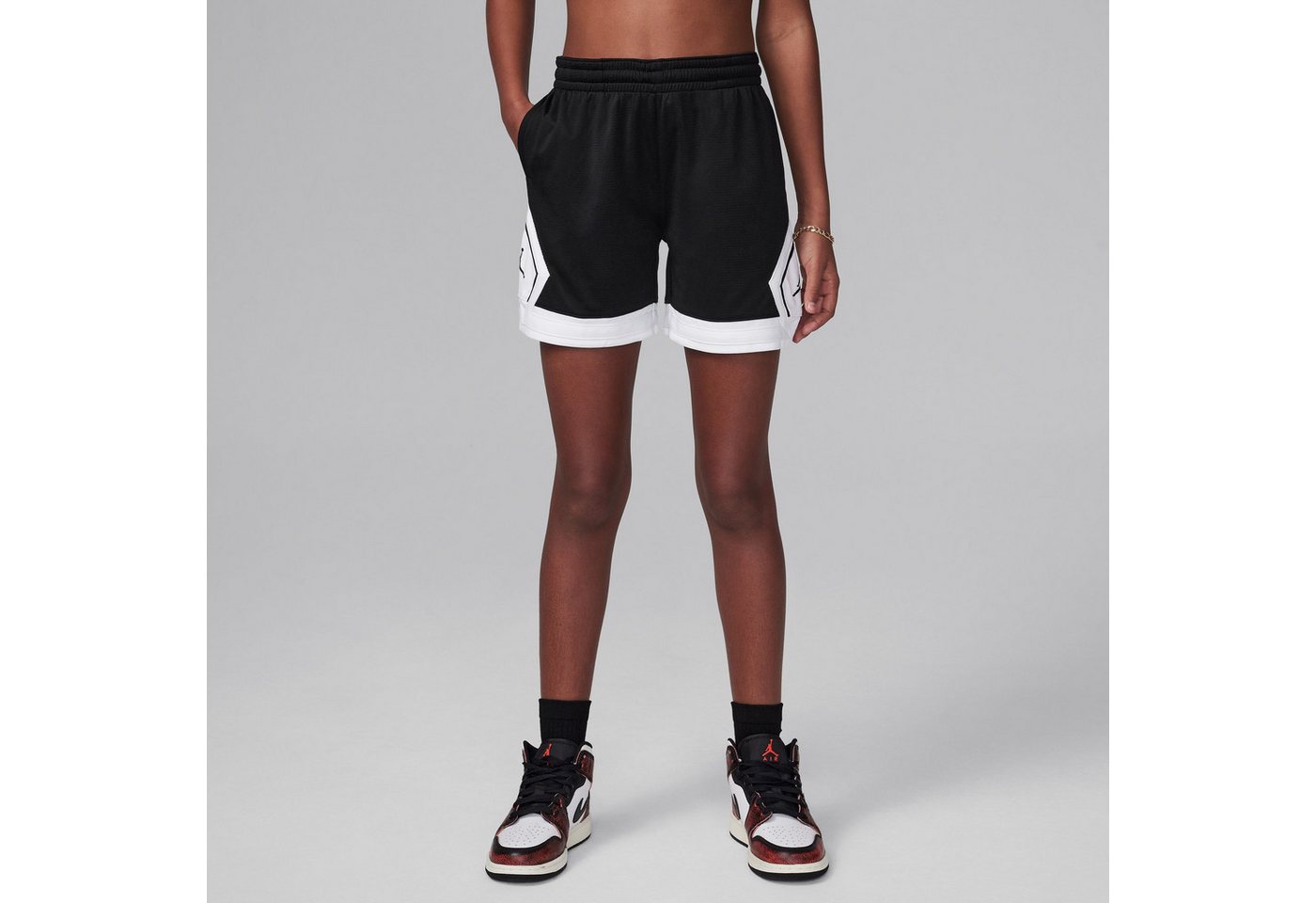 Jordan Trainingsshorts JDG WJ SPORT DIAMOND SHORT für Kinder, mit Diamant-Seiteneinsätzen, aus Mesh-Gewebe Bild 3