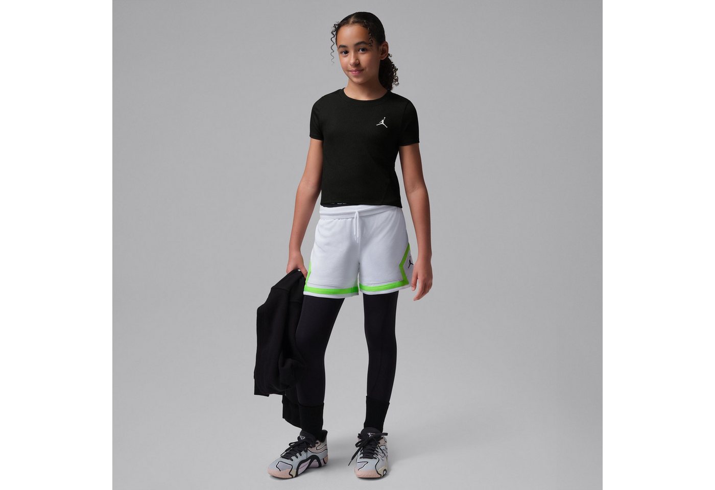Jordan Trainingsshirt JDG JUMPMAN SPRT RIB TOP für Kinder, mit Kurzarm-Design, unifarben, aus Polyester und Elasthan Bild 5