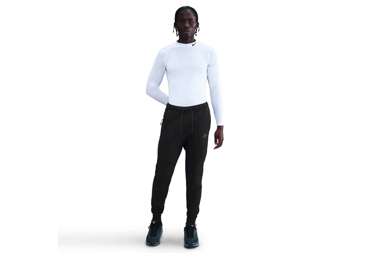 Nike Sportswear Sporthose M NK TCH FLC JGGR mit schmalem Schnitt, aus Baumwollmischung
