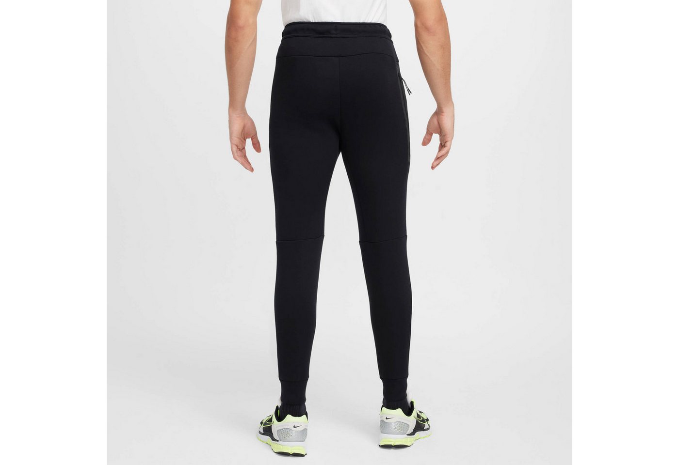 Nike Sportswear Sporthose M NK TCH FLC JGGR mit schmalem Schnitt, aus Baumwollmischung Bild 4
