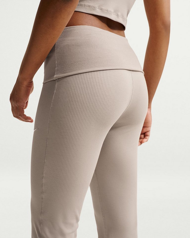 Nike Sportswear Sporthose W NSW CHILL KNIT RIB PANT mit elastischem Bund, lässige Silhouette Bild 4