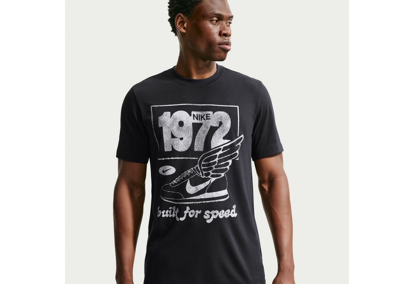 Nike Laufshirt Nike Men's Dri-FIT T-Shirt mit Dri-FIT-Technologie, aus Baumwolle und Polyester, sportlicher Stil Bild 3
