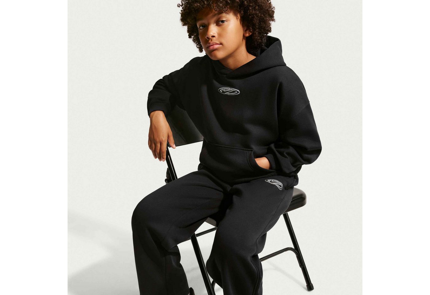 Nike Sportswear Trainingshose Nike Sportswear Club Fleece Big Kids' Pants Für Kinder und Jugendliche Bild 3
