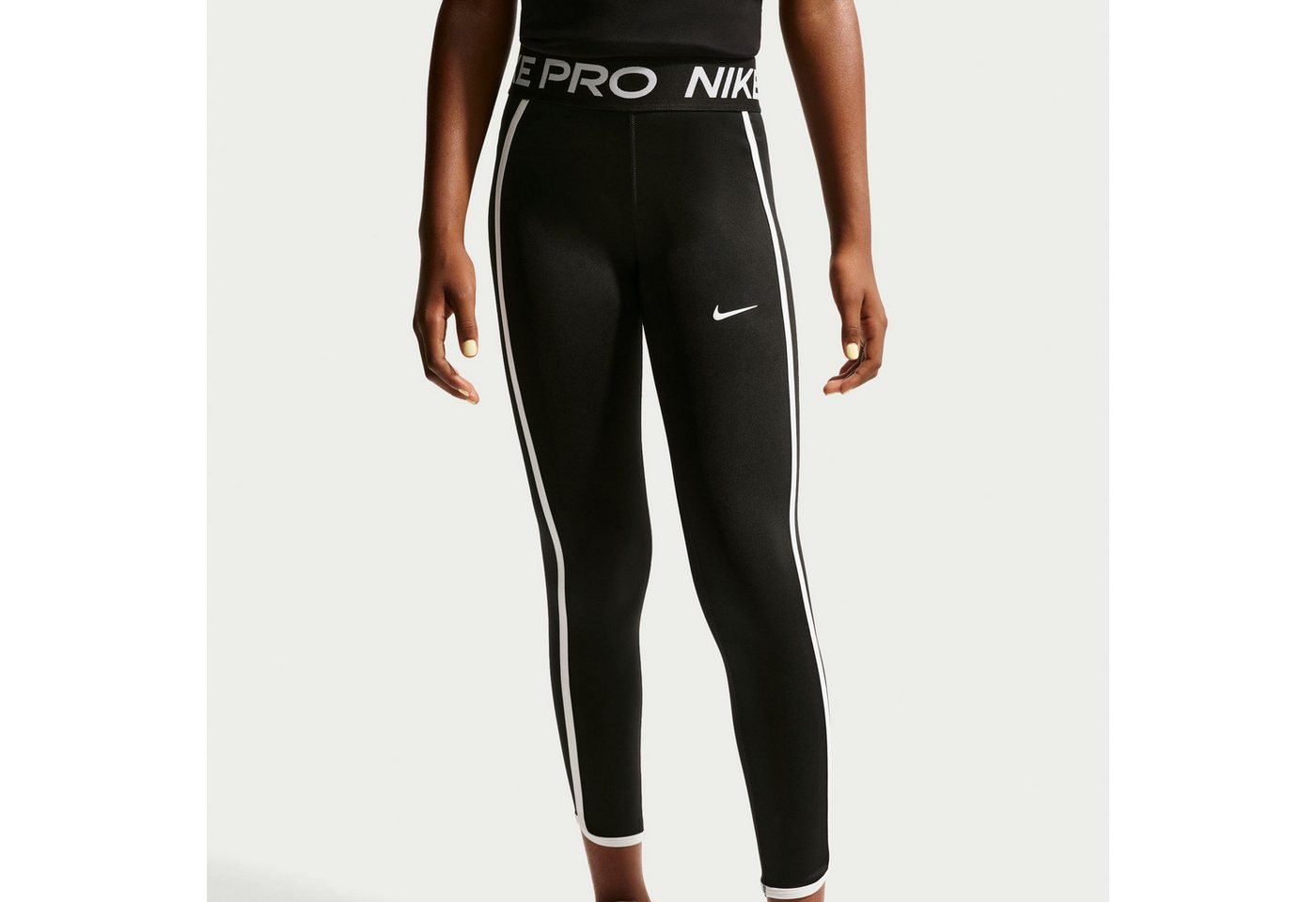 Nike Sportswear Trainingstights G NP DF FL TGHT SPORT PACK für Mädchen und Jugendliche Bild 3