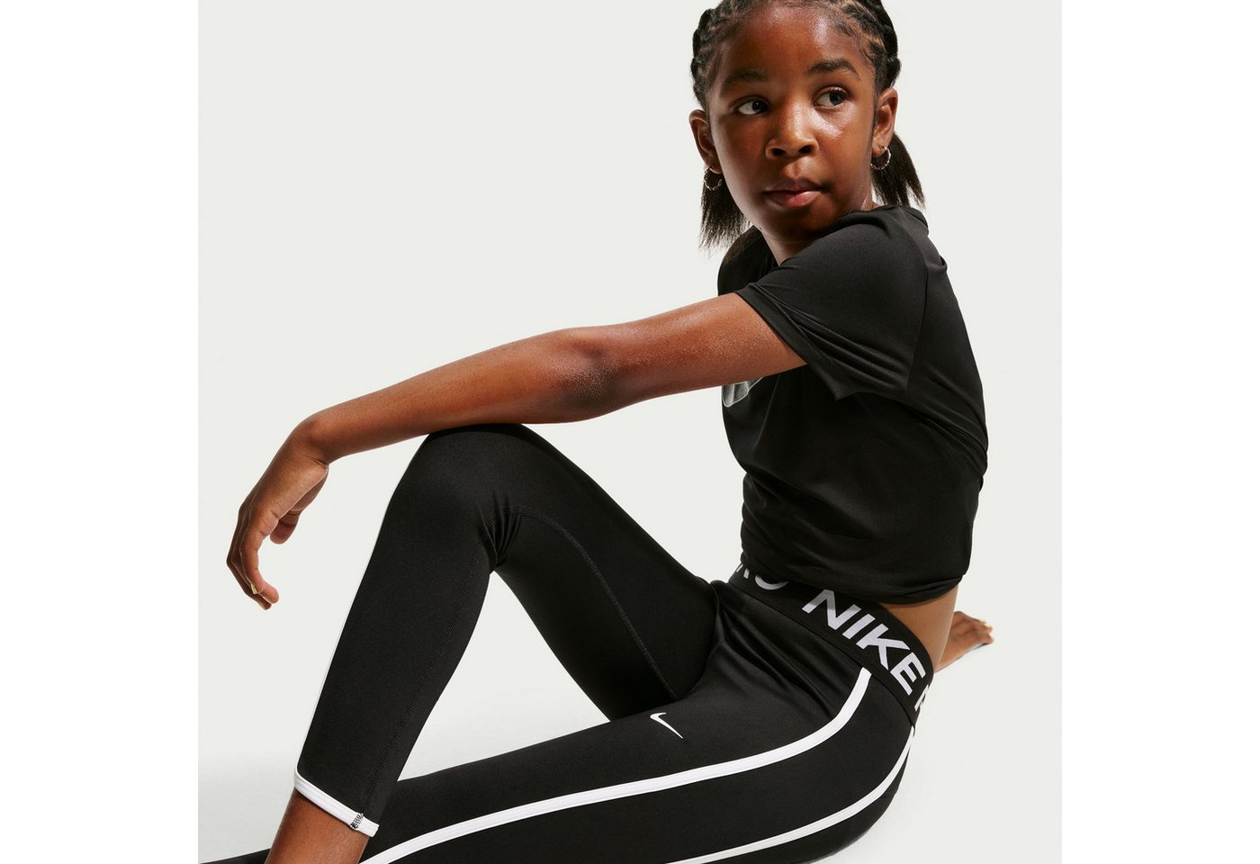 Nike Sportswear Trainingstights G NP DF FL TGHT SPORT PACK für Mädchen und Jugendliche Bild 4