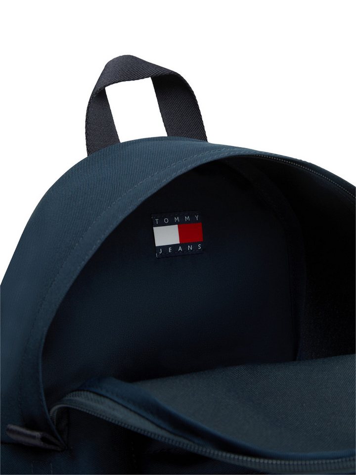 Tommy Jeans Cityrucksack TJW ESS DAILY DOME BACKPACK, Damen Freizeitrucksack mit typischem Logo-Aufnäher Bild 5