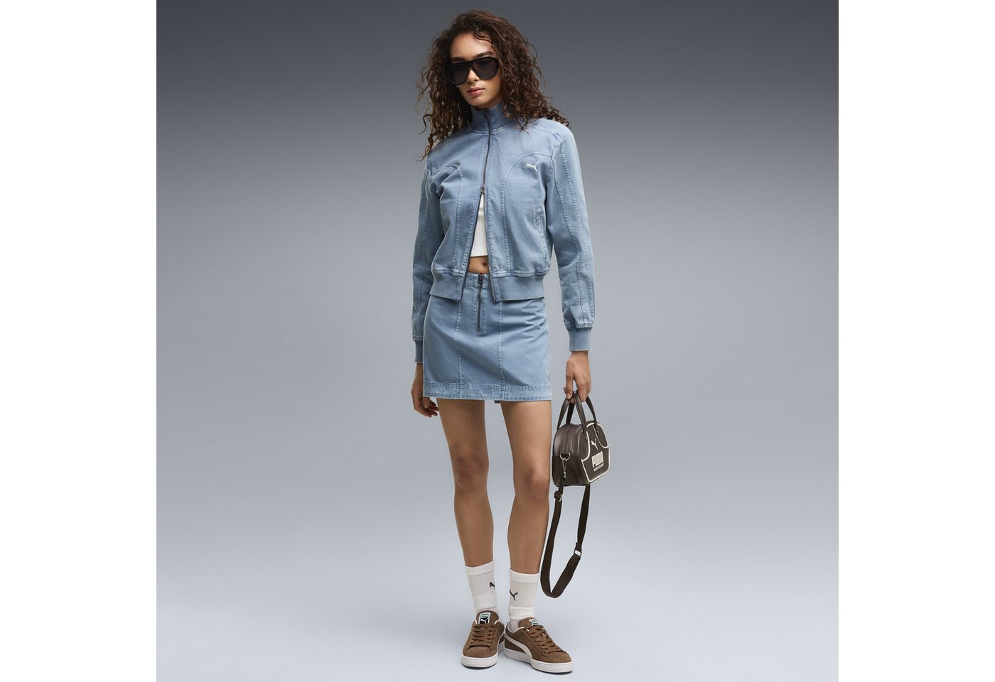 PUMA Trainingsjacke FUTURE.PUMA.ARCHIVE Washed Twill Kurze Jacke Damen Bild 5