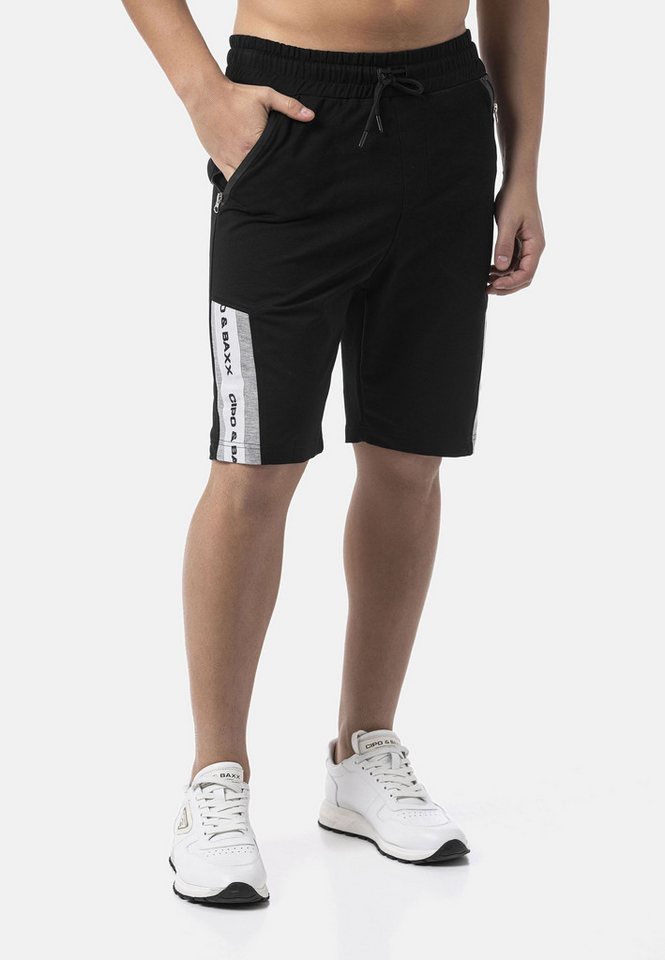 Cipo & Baxx Trainingshose CK299 aus hochwertigem Materialmix Bild 2