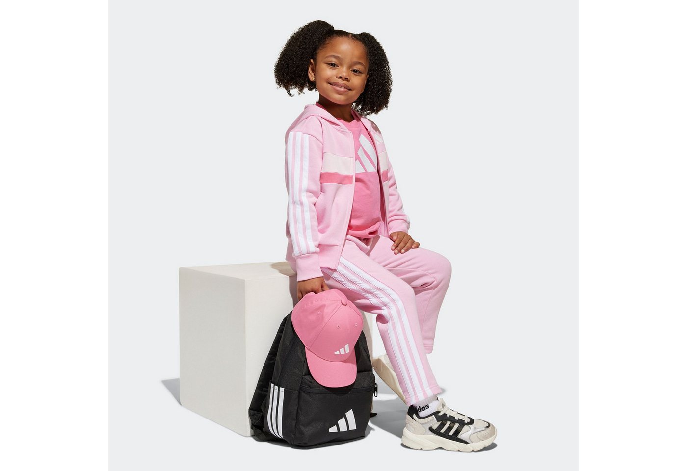 adidas Sportswear Jogginganzug Essentials Tiberio (1-tlg) Bild 3