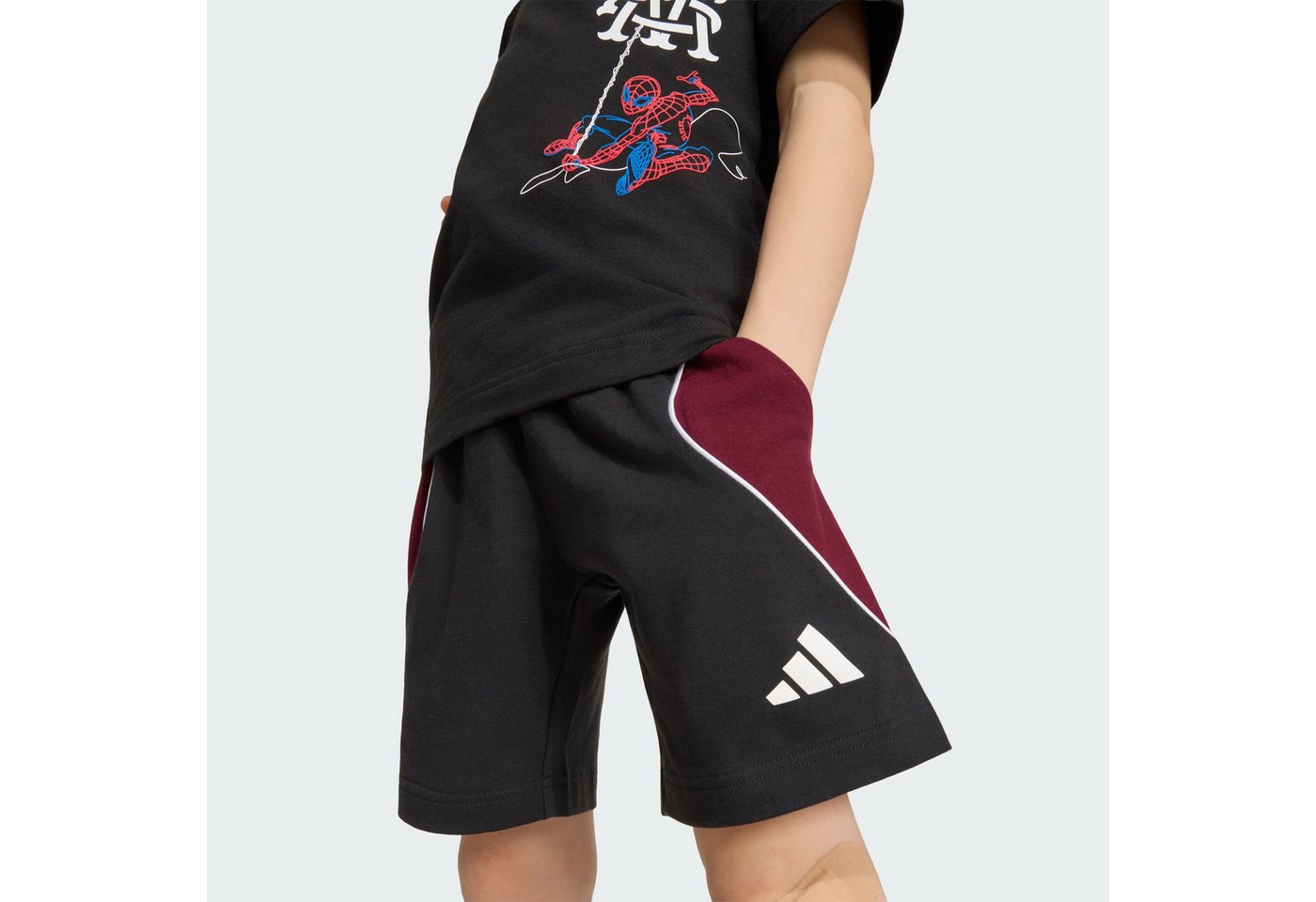adidas Sportswear Jogginganzug ADIDAS MARVEL SPIDER-MAN SET, T-SHIRT UND SHORTS (1-tlg) Bild 2