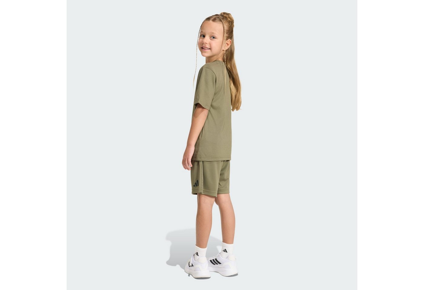 adidas Sportswear Trainingsanzug SPORT SEASONALS KIDS CAMO SPORT SET (1-tlg) Bild 4