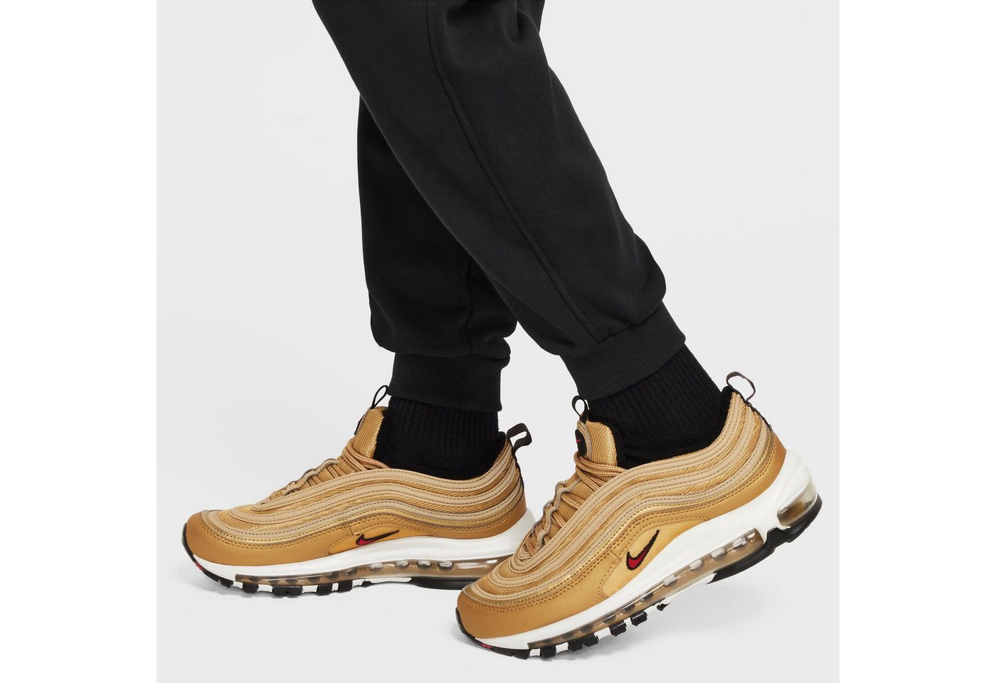 Nike Sportswear Sweathose CLUB (1-tlg) Stickerei Bild 2