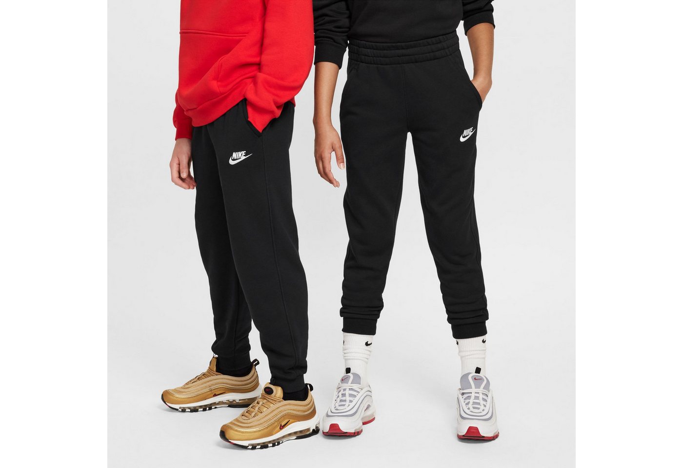 Nike Sportswear Sweathose CLUB (1-tlg) Stickerei Bild 3