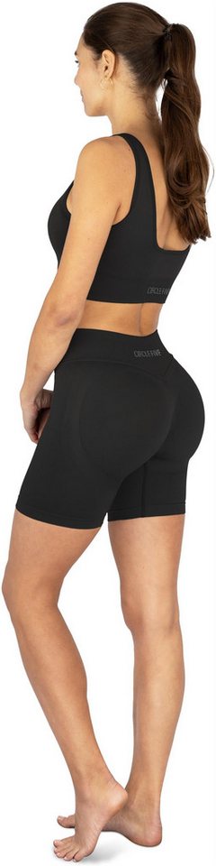 Circle Five Sportanzug, Sport-BH mit Cups und blickdichte kurze Shorts im Set. Bild 3