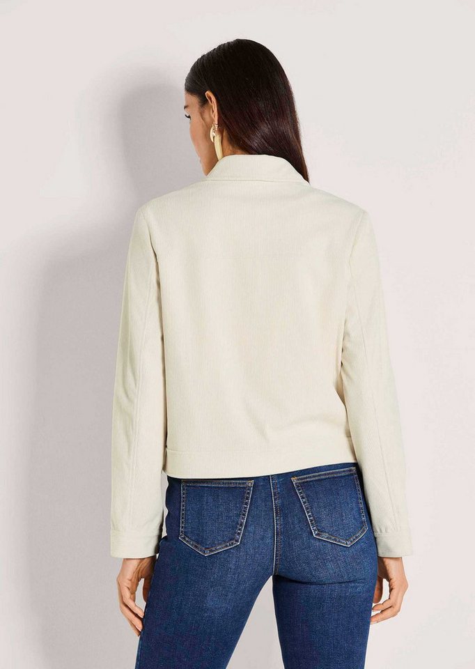 MADELEINE Outdoorjacke Kurzjacke mit Umlegekragen Freizeitjacke mit Knopfleiste, Pattentaschen und Langarm Bild 4