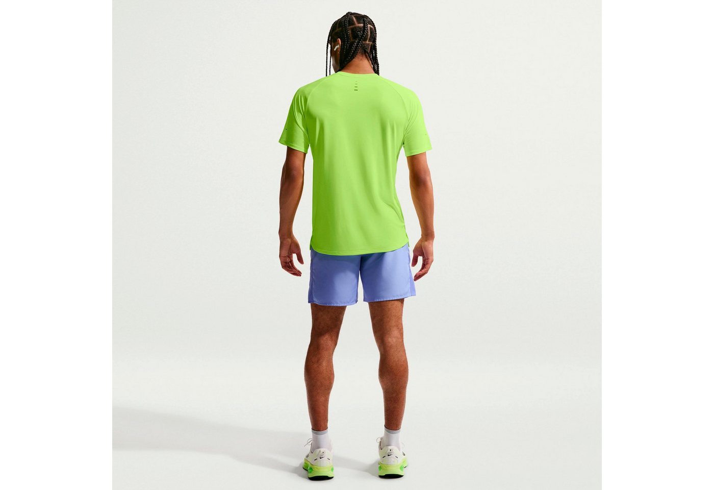 Nike Laufshirt Stride Bild 4