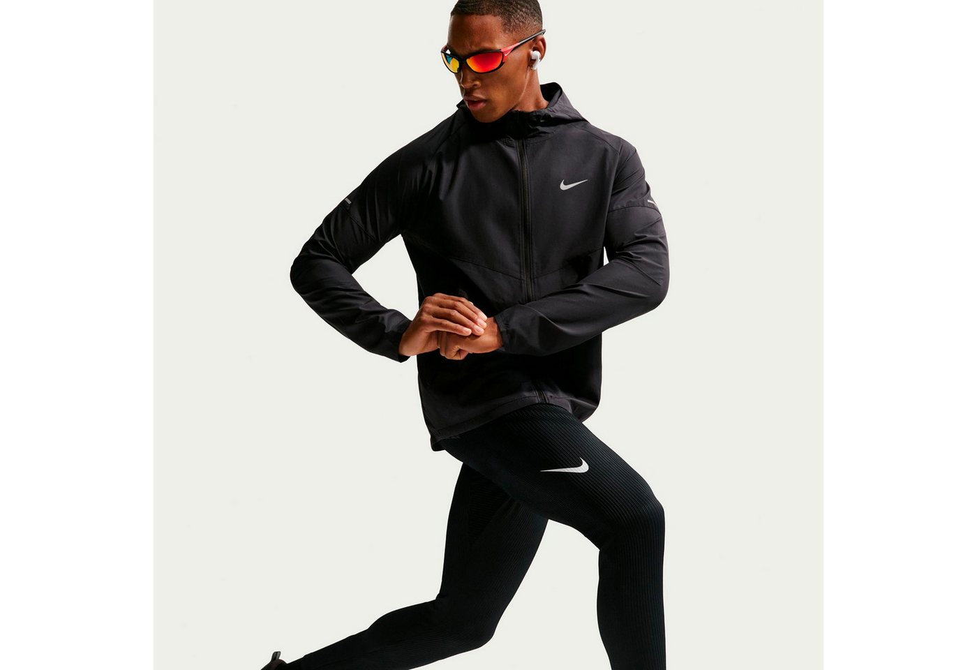 Nike Laufhose AeroSwift Bild 2