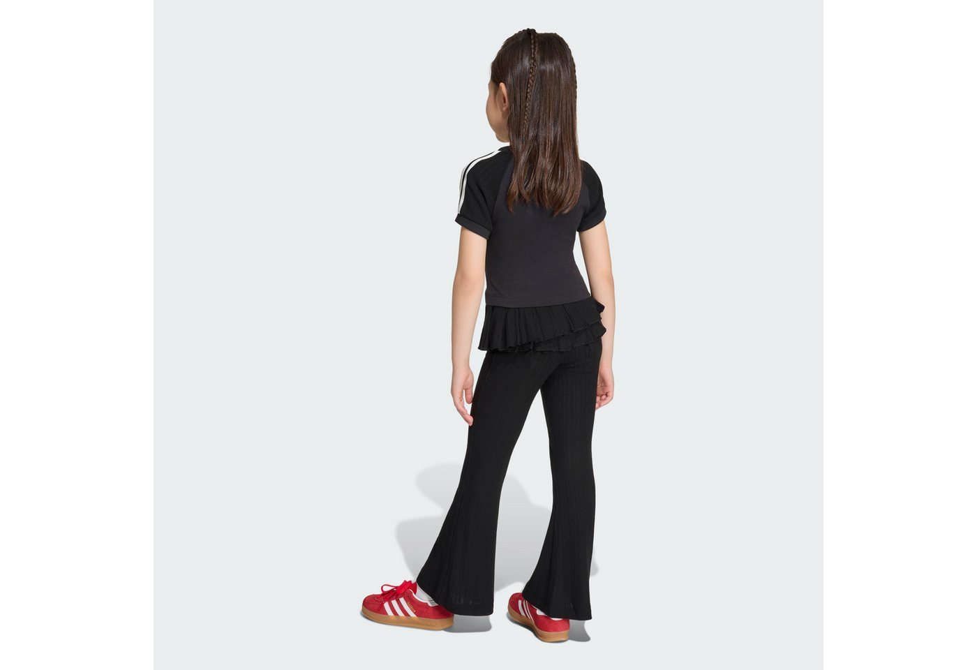 adidas Originals Trainingsanzug SLIM KNITTED T-SHIRT UND LEGGINGS SET (1-tlg) Bild 5