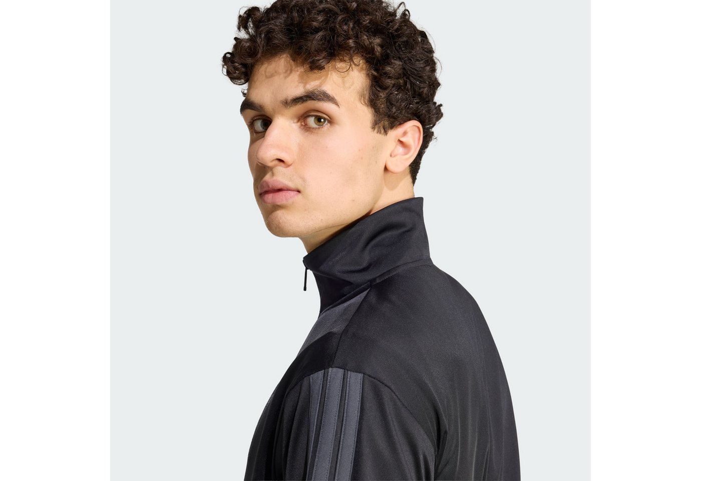 adidas Performance Trainingsjacke FC LIVERPOOL DNA TRAININGSJACKE (1-St) Bild 4