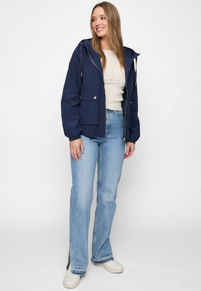 COVERED Outdoorjacke Mara (1-St) Übergangsjacke Bild 5