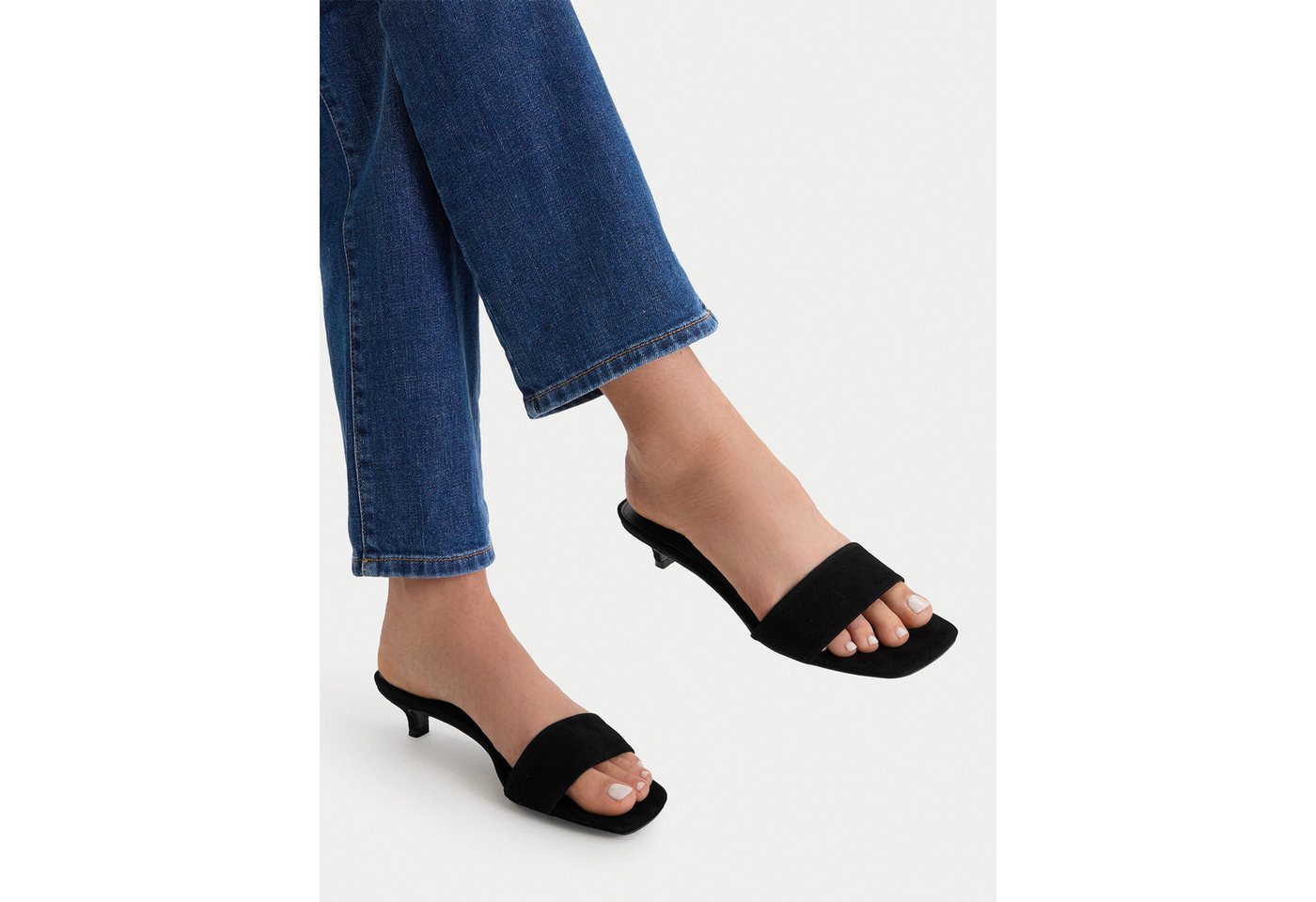 GINO ROSSI Schwarze Flip-Flops von Gino Rossi für Damen Badepantolette Bild 2