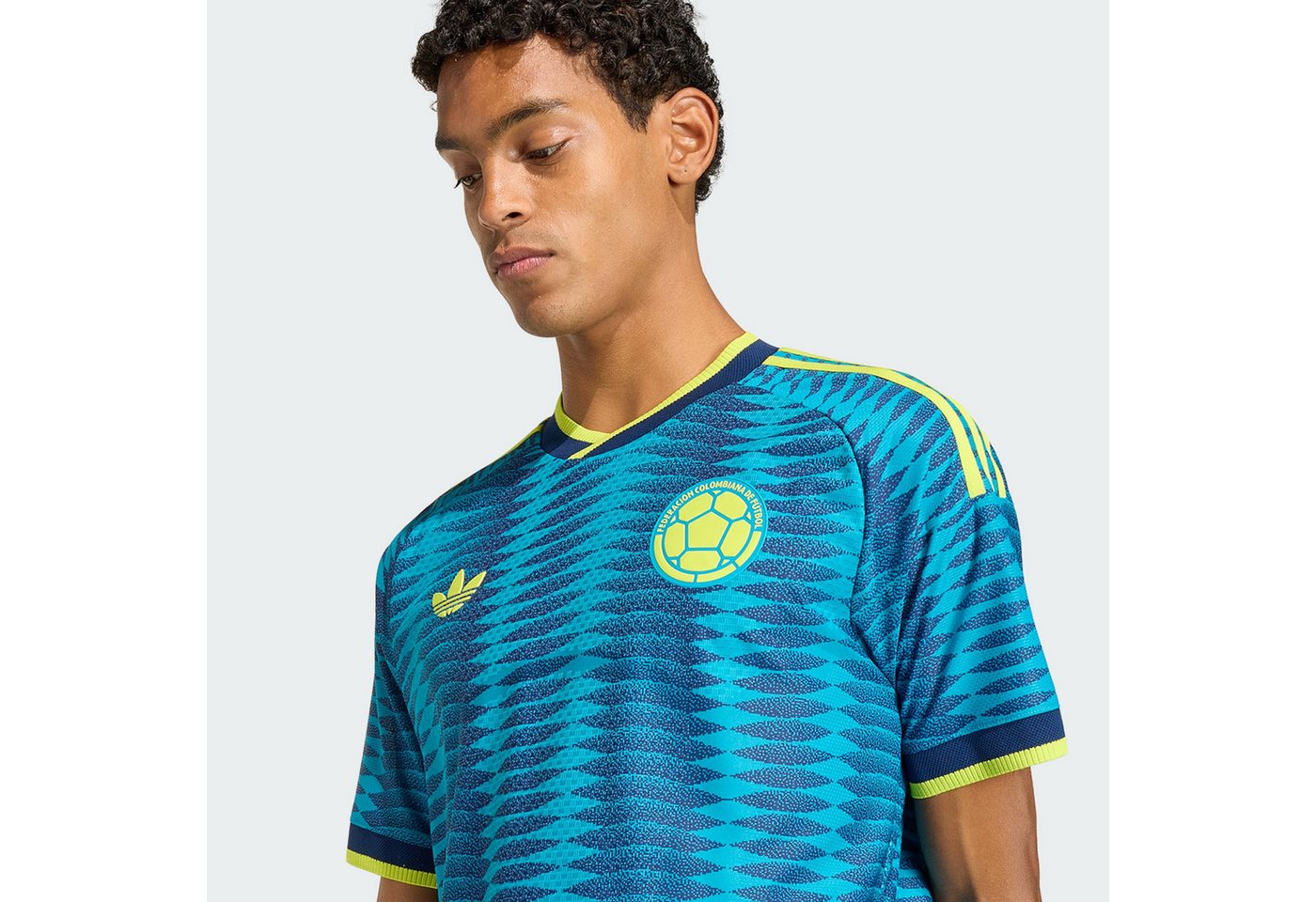 adidas Performance Fußballtrikot KOLUMBIEN 26 AUTHENTIC AUSWÄRTSTRIKOT (1-tlg) Bild 3