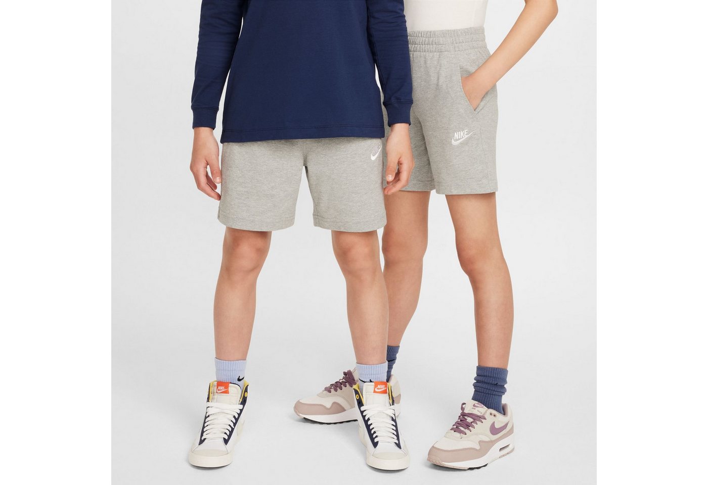 Nike Sportswear Trainingsshorts Nike Kinder Short Sportswear Club FZ5512 Bild 2