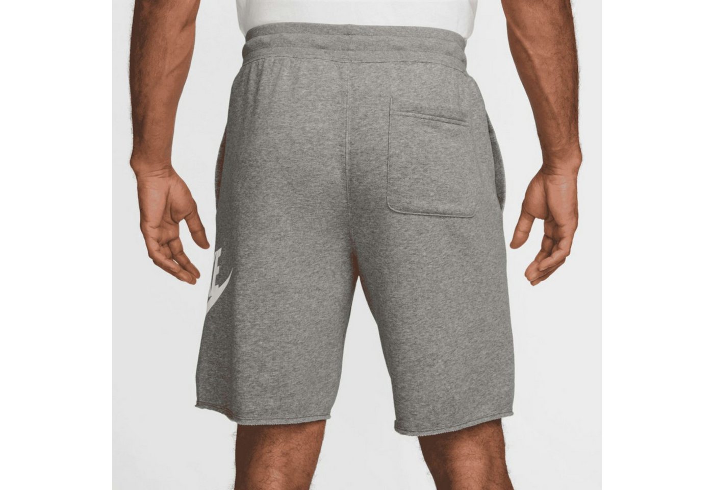 Nike Sportswear Trainingsshorts Nike Herren Short Nike Club Alumni FT Short FQ4950 Bild 3