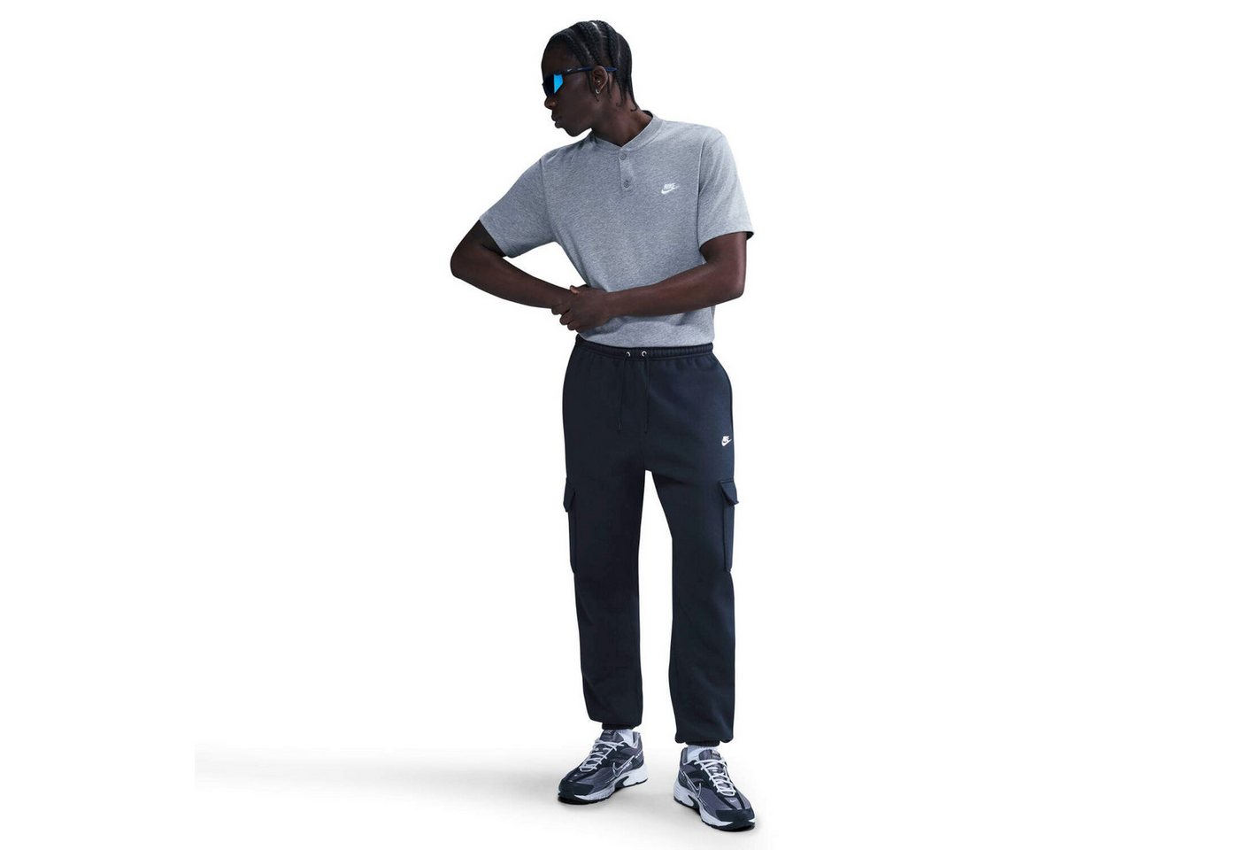 Nike Sportswear Trainingshose Nike Herren Trainingshose CLUB BB CARGO PANT FN3805