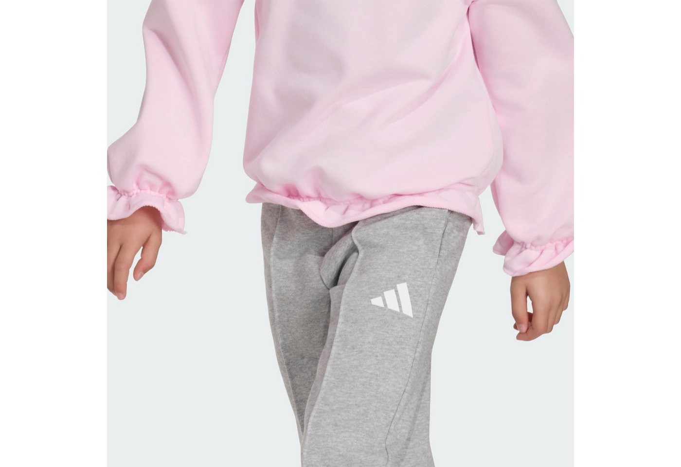 adidas Sportswear Trainingsanzug SEASONALS SWEATSET, RÜSCHEN (1-tlg) Bild 3