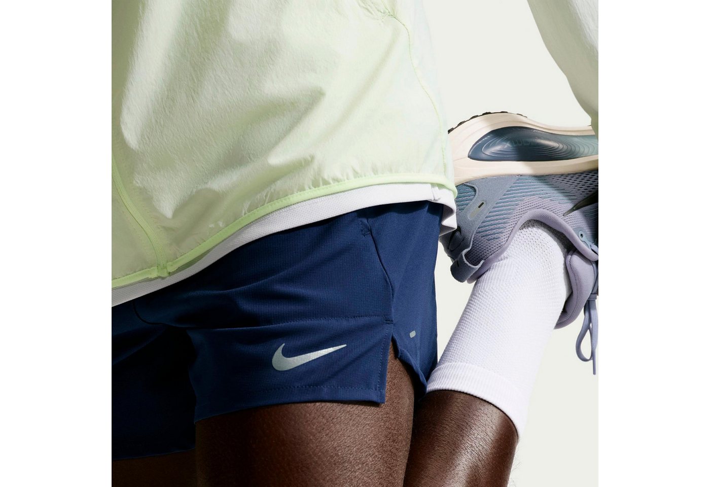 Nike Laufshorts Stride 5in Bild 3