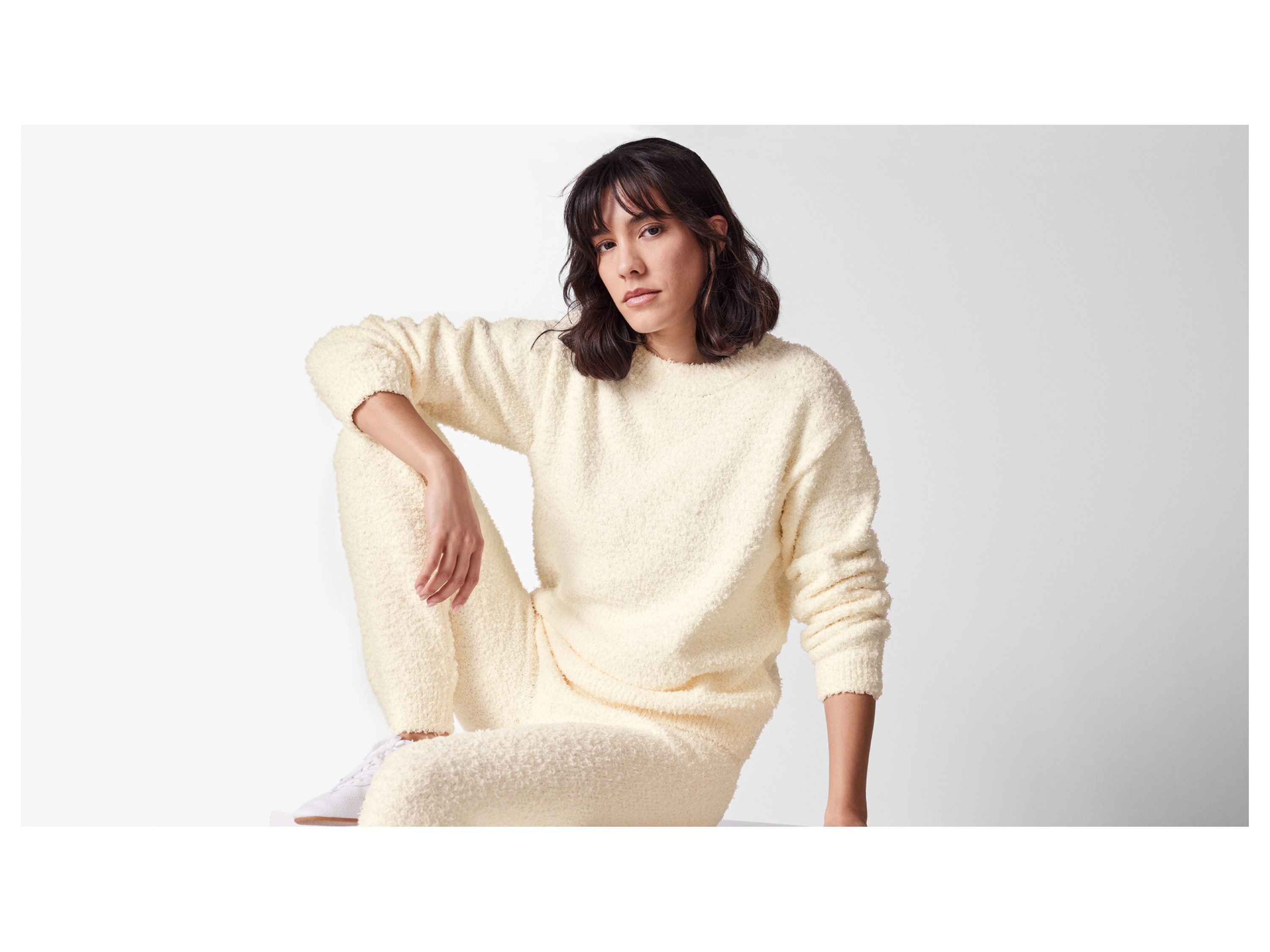 ESMARA® Damen Plüschpullover (Beige, L(44/46)) Bild 3