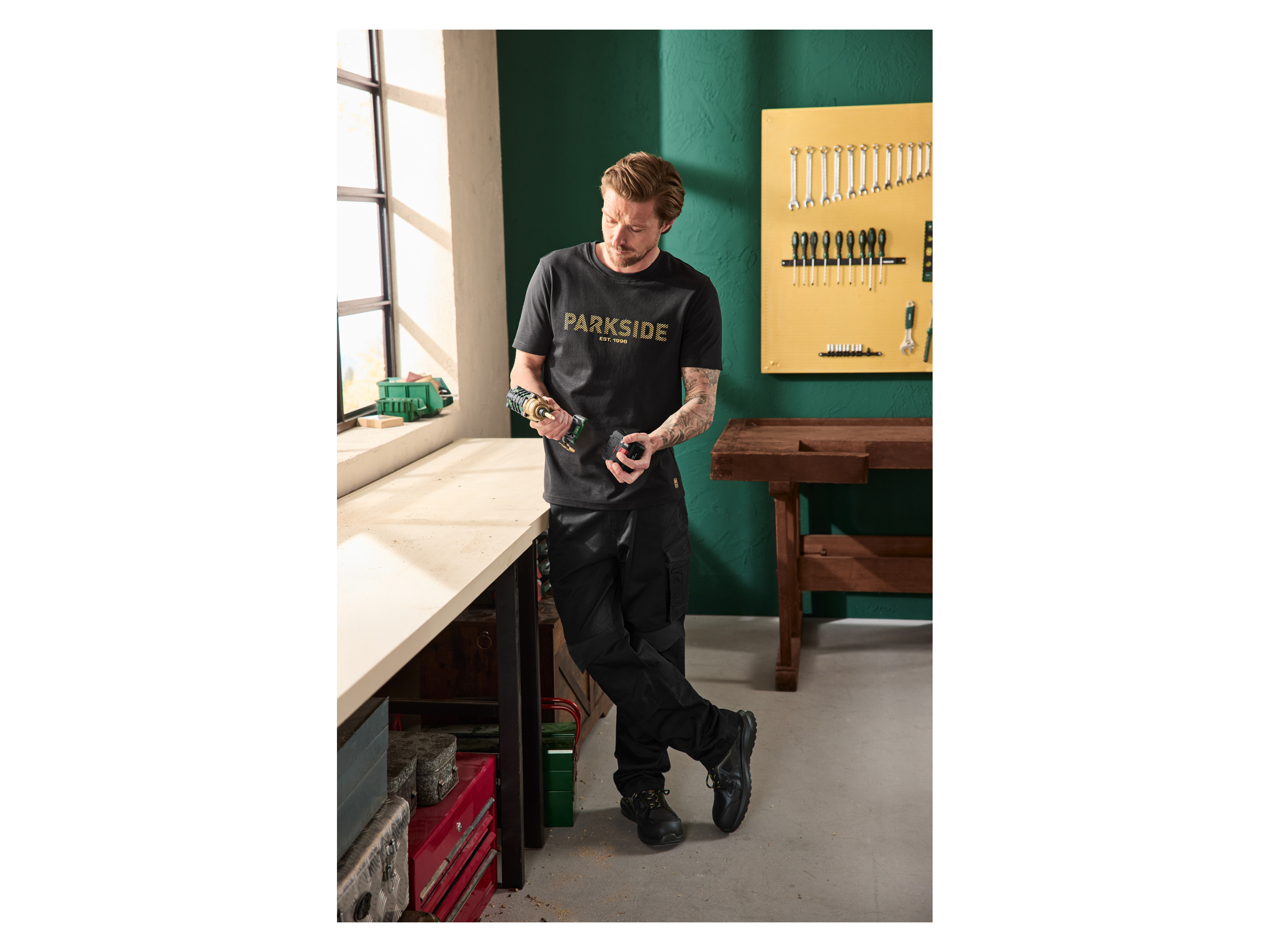 PARKSIDE PERFORMANCE® Herren Arbeitsbundhose »Limited Edition«, mit CORDURA® Knieverstärkung (58) Bild 2
