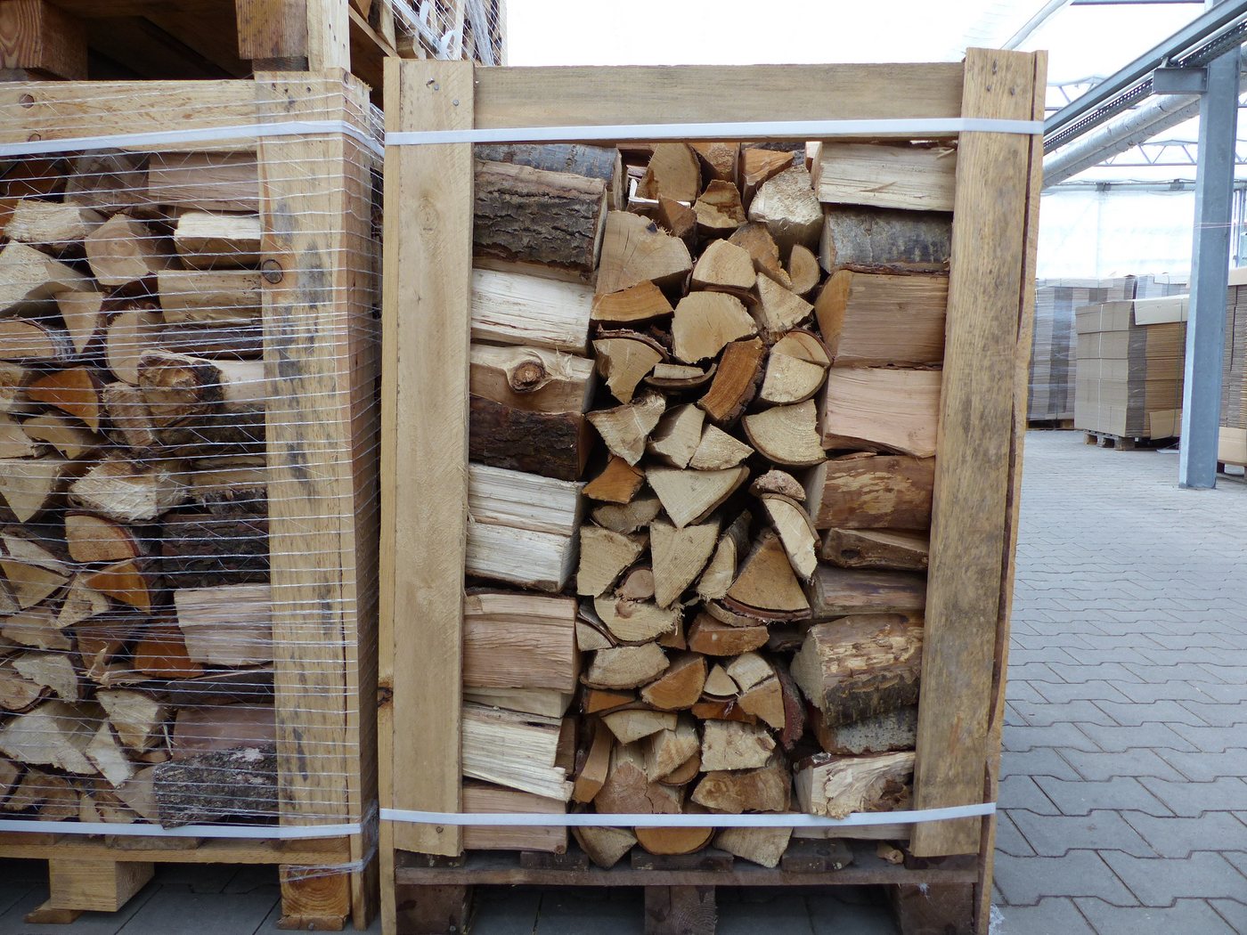 120 kg Mix-Brennholz ca. 25 cm – Esche, Erle, Eiche & Birke, ofentrocken für Kamin und Ofen