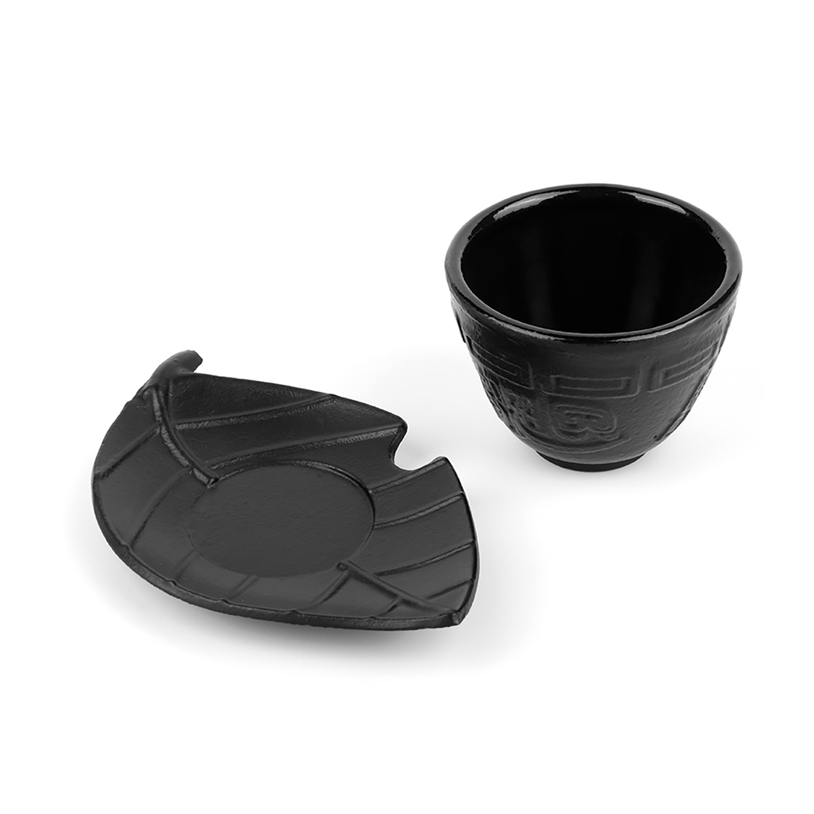 Retro-teeservice Aus Gusseisen Im Japanischen Stil, Bestehend Aus Einem Gusseisernen Becher Und Untersetzern