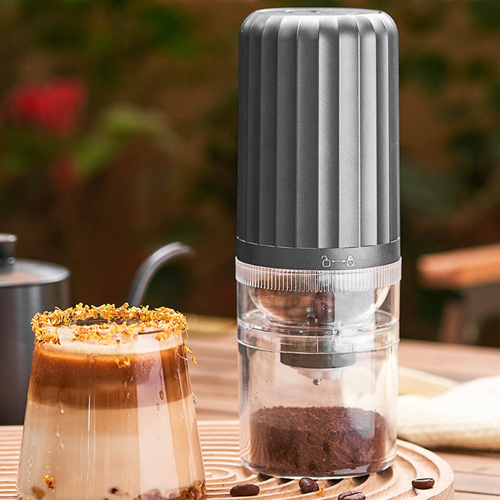 Tragbare Kaffeemühle [modell: Voyageur] Aus Abs Und Edelstahl, Grau, Mit 360°-mahlfunktion Und Usb-typ-c-ladeanschluss