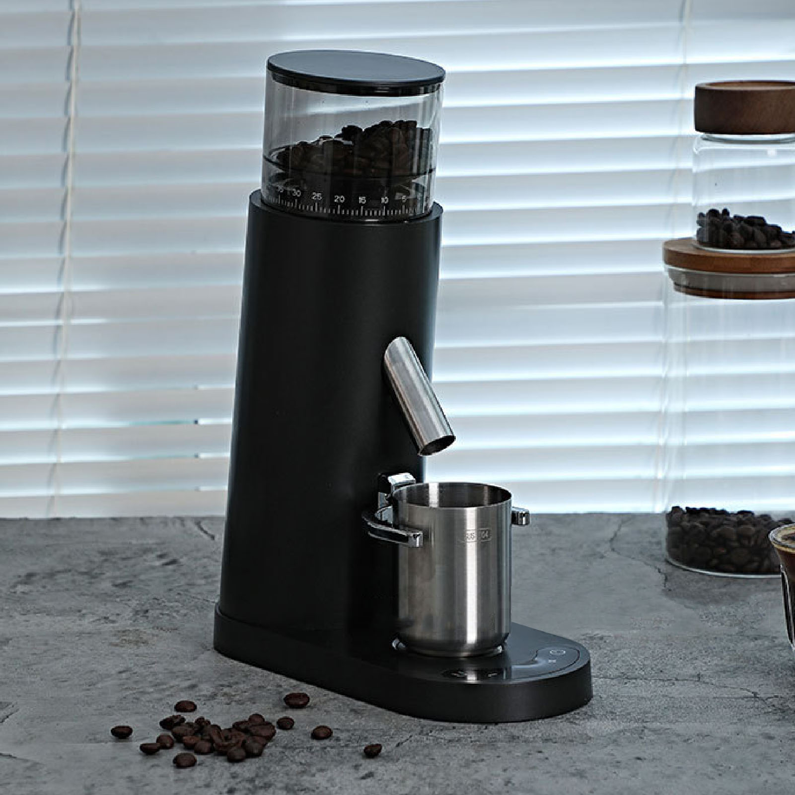 Wiederaufladbare Elektrische Kaffeemühle 685, Schwarz, Antistatisch, Mit 60 Mahlgradeinstellungen Und 51/58-mm-siebträger