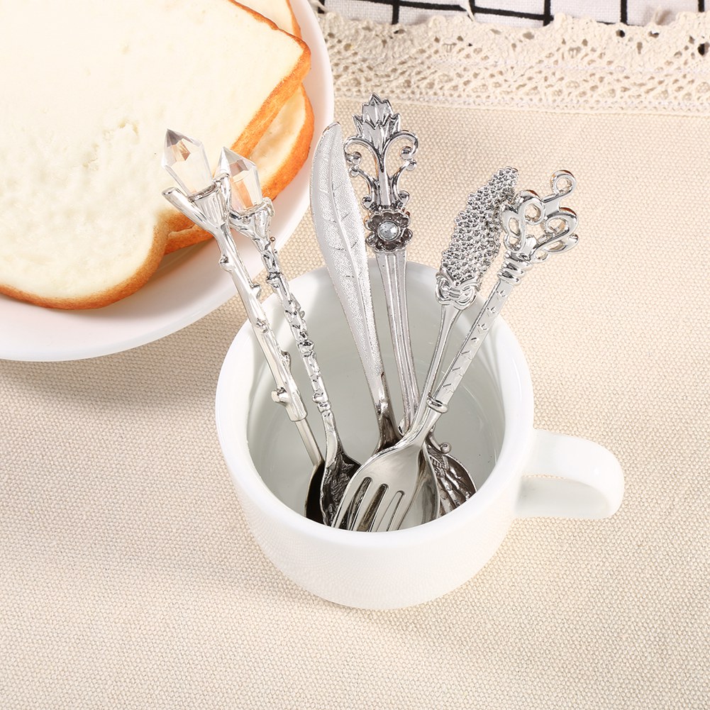 6-teiliges Miniatur-teelöffel- Und Gabelset Im Vintage-stil Aus Versilbertem Metall Für Desserts