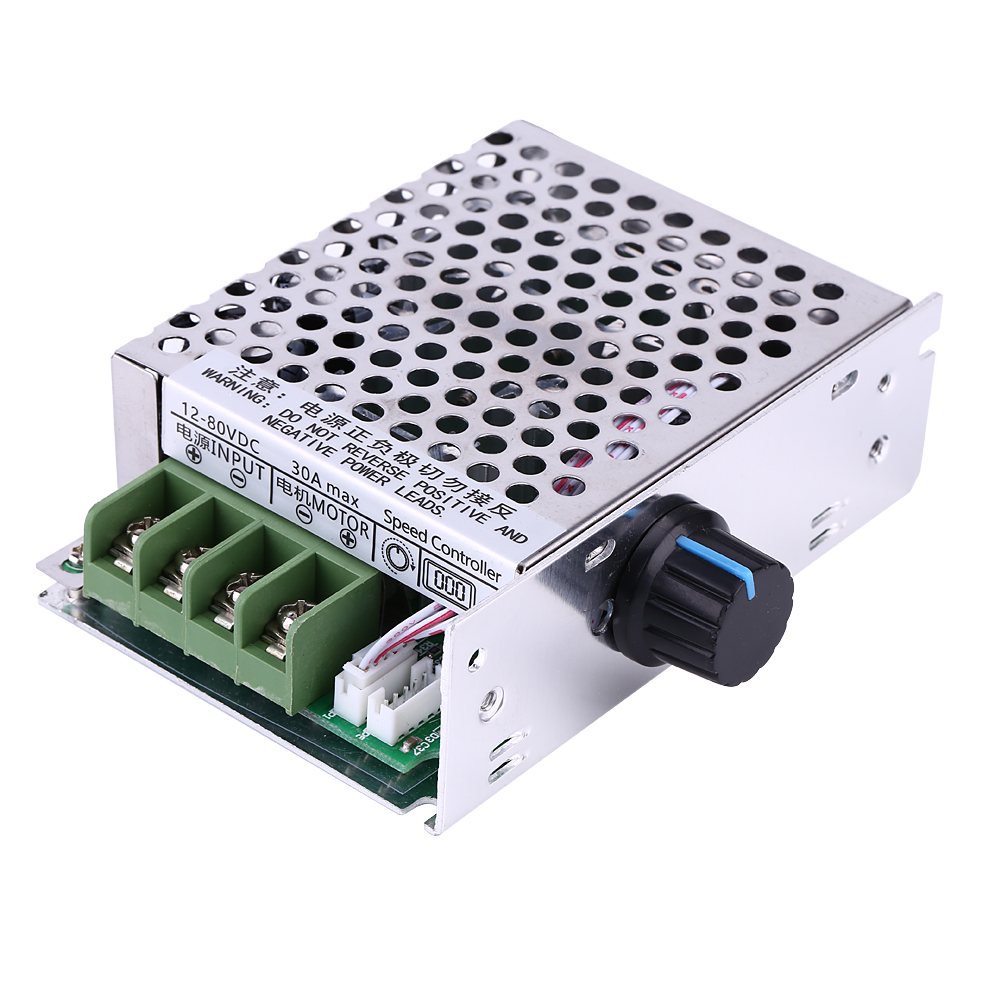 30a 12-80v Pwm-regler Mit Lcd-digitalanzeige Und Schutzgehäuse