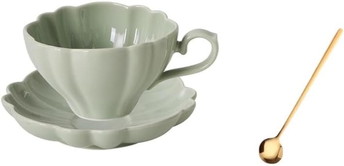 Hellgrüner Keramik-kaffeebecher, Schlicht Und Elegant, Der Auch Als Teebecher, Milchbecher Oder Frühstücksbecher Verwendet Werden Kann.