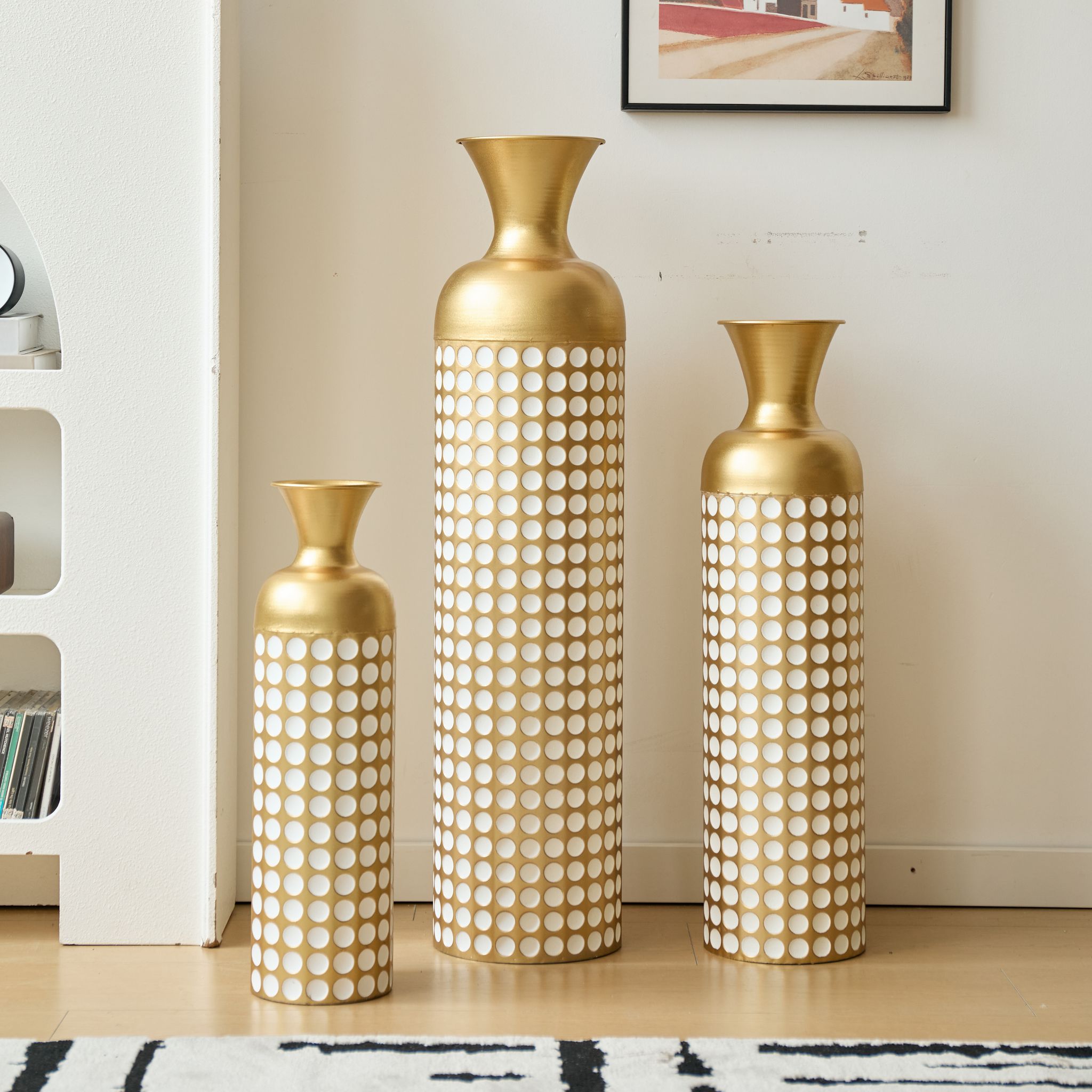 Bodenvase Groß 3er Set Gold Mit Weißen Punkten (50/66/83 Cm) - Große Deko Vasen Aus Metall, Übertöpfe Für Pflanzen Als Zimmerdeko Für Wohnzimmer & Flur Im Vintage Look