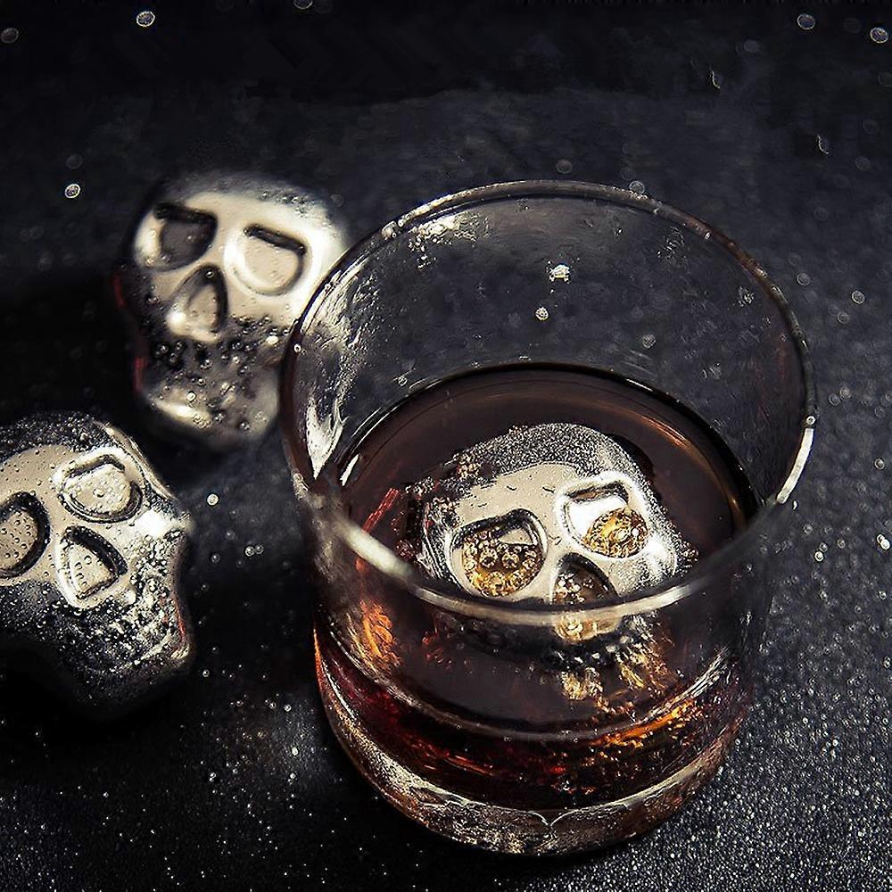 Geschenkset Mit 4 Kreativen, Totenkopfförmigen Eissteinen Aus Edelstahl 304 Mit Integrierten Eiswürfeln. Die Metall-eissteine Eignen Sich Ideal Zum Kühlen Von Getränken, Z. B. Wein, Bier, Wodka, Cola