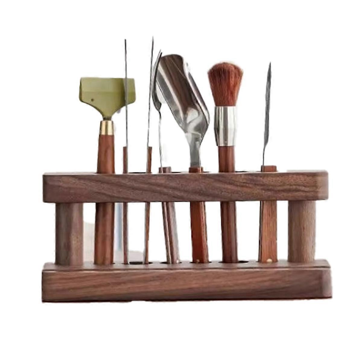 Teeservice Aus Holz Für Sechs Herren, Inklusive Zubehör Und Utensilien Für Die Teezeremonie.