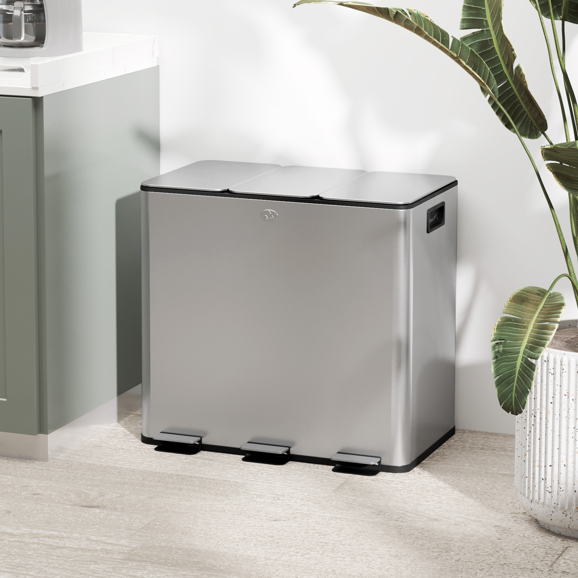 Küchenabfalleimer Aus Edelstahl Mit 3 Fächern (3 X 15 L) Mit Pedalen, Soft-close-deckeln Und Herausnehmbarem Eimer, Silber