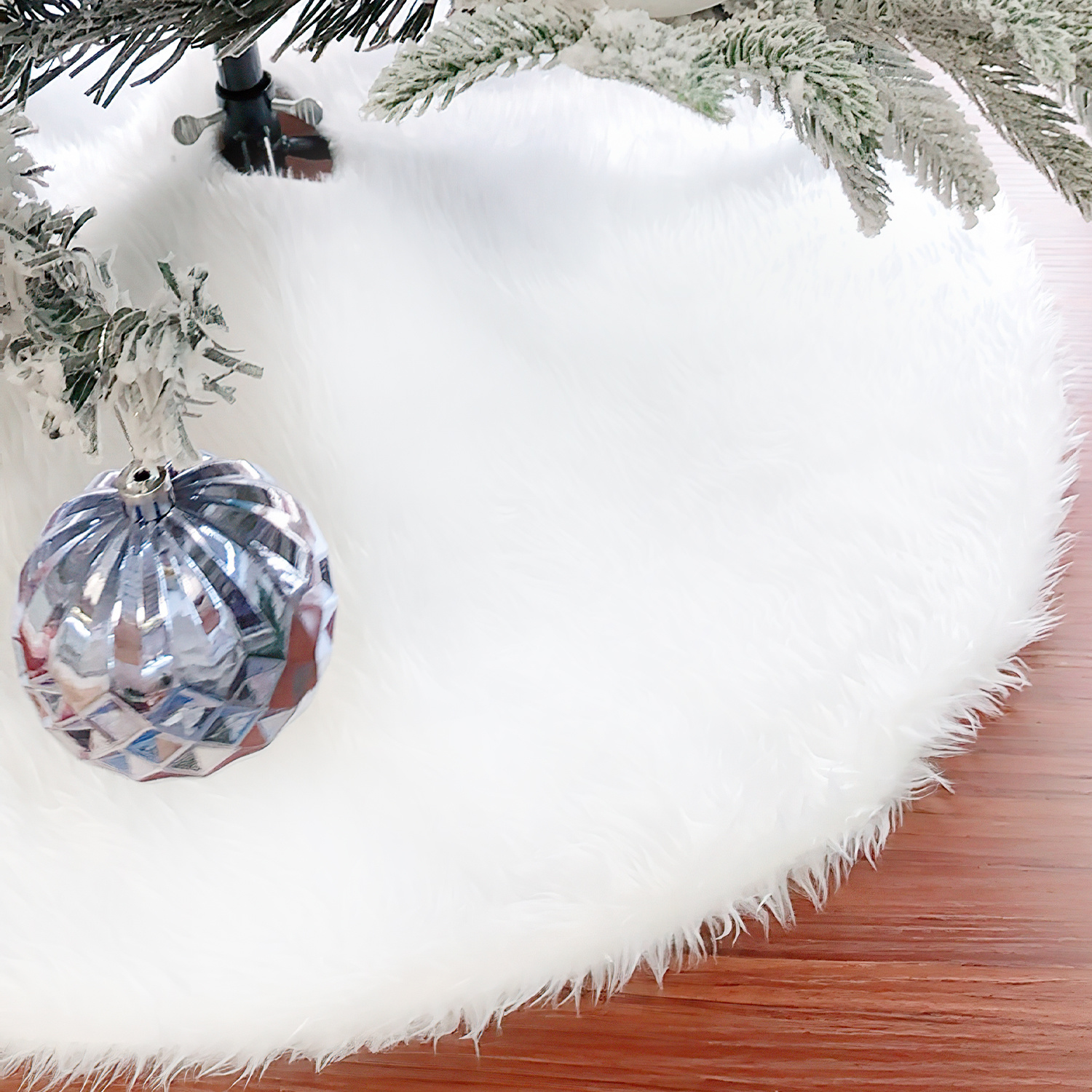 Weihnachtsbaumdecke Kunstpelz,weiß Plüsch Weihnachtsbaum Rock Weihnachtsbaum Decke Christbaumständer Teppich Runde Form Schneeflocke Weiß Weihnachtsbaum Abdeckung Weihnachtsbaum Bodendekoration,78cm