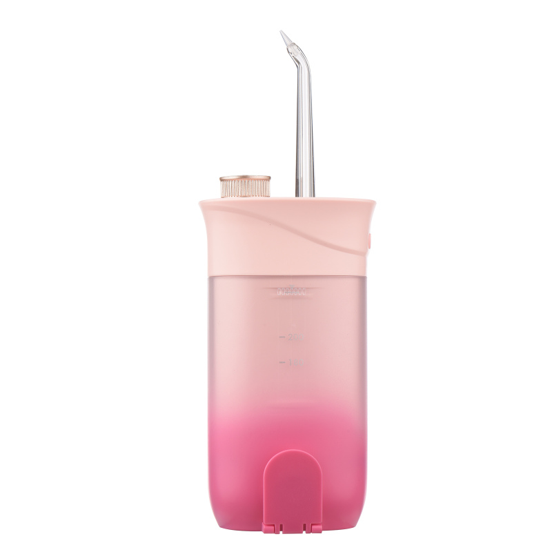Tragbare, Kabellose Elektrische Munddusche Mit 3 Modi Inklusive Diy-modus, 200 Ml Wassertank, Ipx7 Wasserdicht, Usb-ladekabel Und 4 Düsen Im Lieferumfang Enthalten.