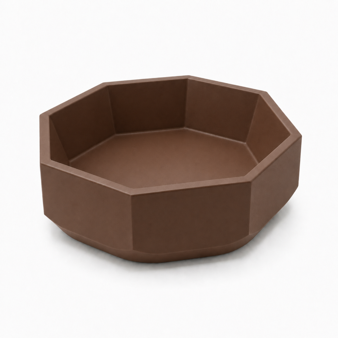 Braune, Achteckige, Geometrische Schale Im Modernen Design