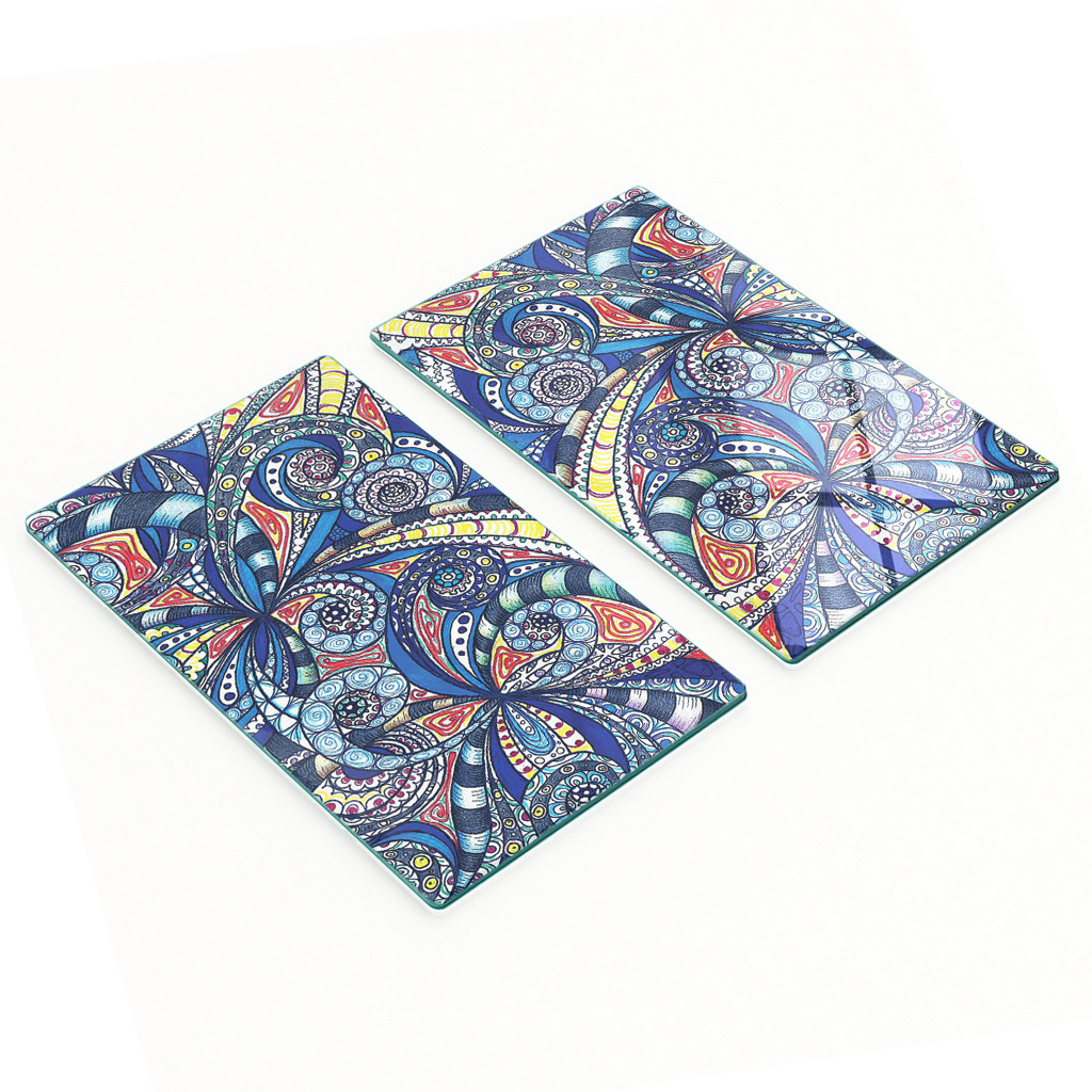 Stilvolle Und Robuste Glasplatten Mit Abstraktem Ornamentmuster, 2 X 30 X 52 Cm