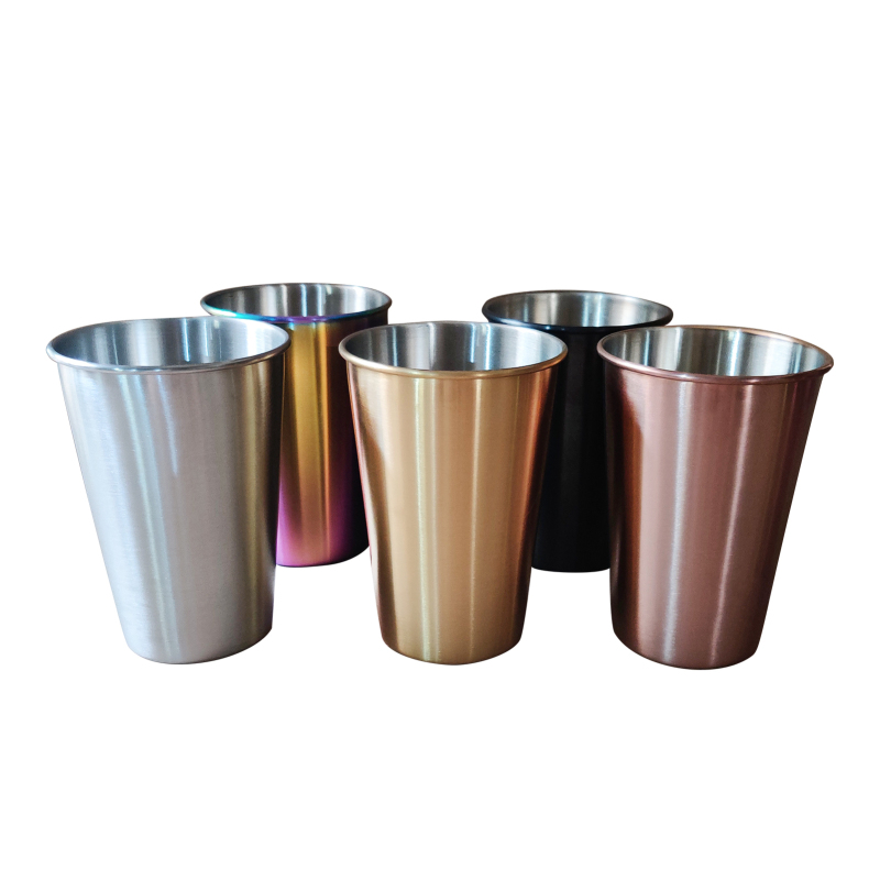 Set Mit 5 Edelstahlbechern (500 Ml) Für Kinder Und Erwachsene. Unzerbrechliche Metallbecher, Ideal Für Reisen, Camping, Partys Und Familienfeiern.