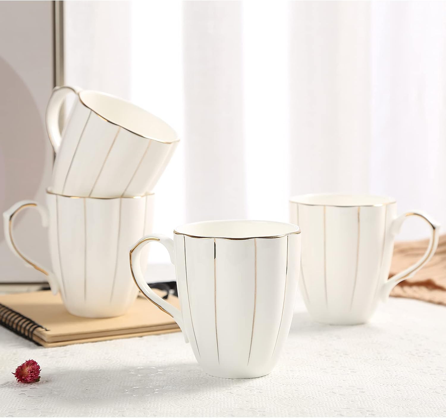 Set Mit 4 Kaffeetassen (460 Ml), Luxuriöses Britisches Design Mit Handgefertigten Goldrändern, Tassenset Aus Weißem Porzellan
